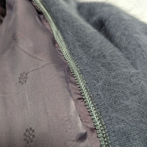 DB MORENO | Angora Mink Vintage Sweater - Picture 15 of 15